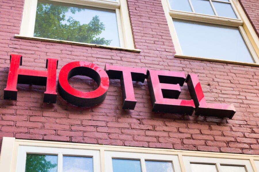hotels in green bay